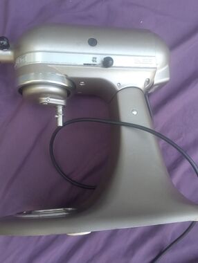 KitchenAid Mixer  Metallic Silver Stand Mixer Body
